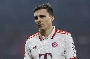 诺伊尔、基米希因轮休未进入拜仁大名单，帕利尼亚则是因转会谈判